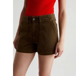 Levi's Premium Olive Ribcage Short Rolled Hem Military Surplus Size 27